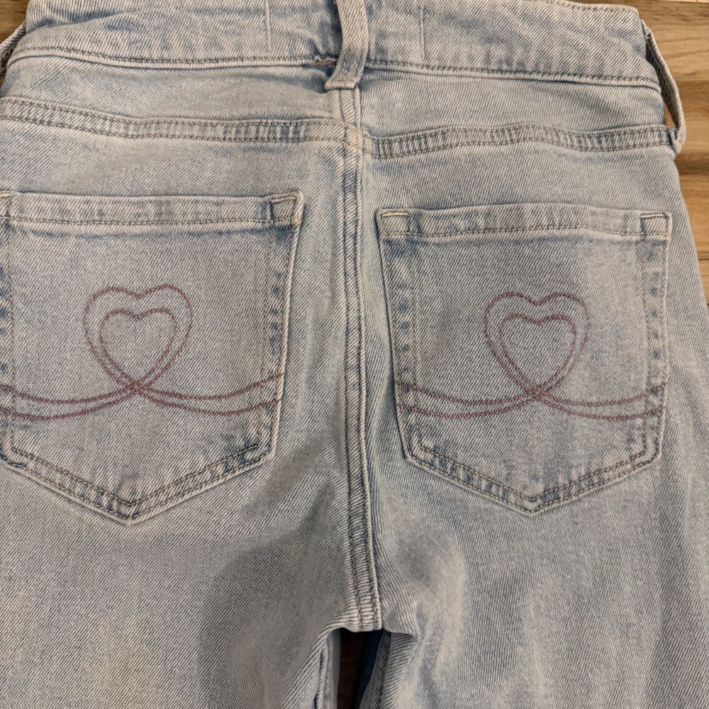 Hollister High-Rise Flare‎ Jeans Light Wash Heart Embroidery 00R W24 Regular - Picture 4 of 7